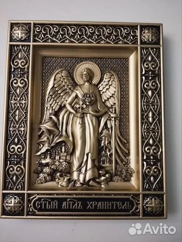 На память: Резная икона Ангел Хранитель
