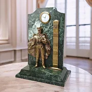 Часы «Пограничник» с пограничным столбом в подарок — фотография 1