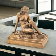 Композиция «Сидящая Диана» из бронзы — необычный подарок — фотография 1