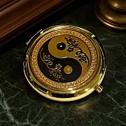 Карманное зеркало «Инь-Ян» — необычный подарок — фотография 1