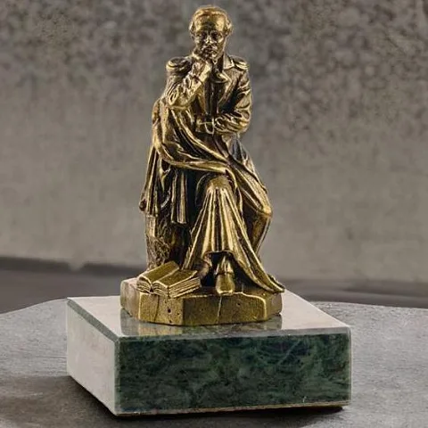 Бронзовая композиция «Памятник М.Ю. Лермонтову в Пятигорске» — оригинальный подарок