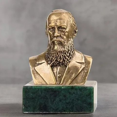 Бюст «Достоевский Ф.М.» из бронзы — необычный подарок