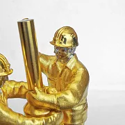 Бронзовая композиция «Нефтяники» с яшмой и позолотой — оригинальный подарок — фотография 2